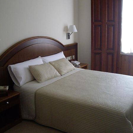 Hotel San Sebastian Hospederia Сиеза Екстериор снимка